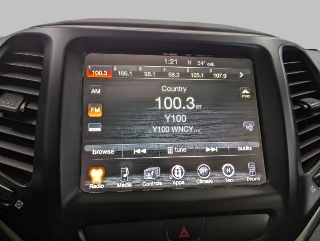 2017 Jeep Cherokee Vehicle Photo in Oshkosh, WI 54901