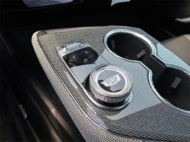 2025 Cadillac OPTIQ Vehicle Photo in ALLENTOWN, PA 18103-7399
