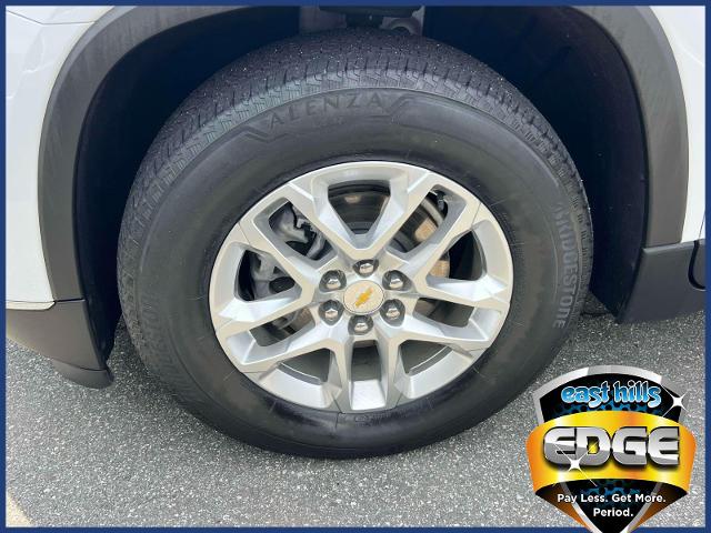 2021 Chevrolet Traverse Vehicle Photo in Roslyn, NY 11576