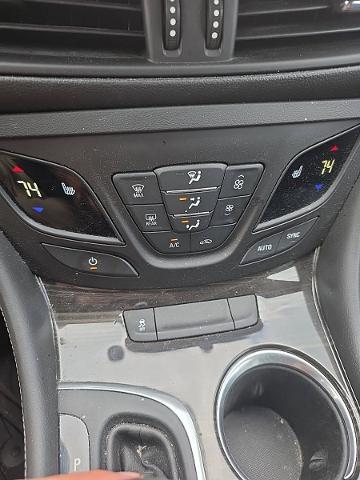 2019 Buick Envision Vehicle Photo in HARRISBURG, PA 17111-1033
