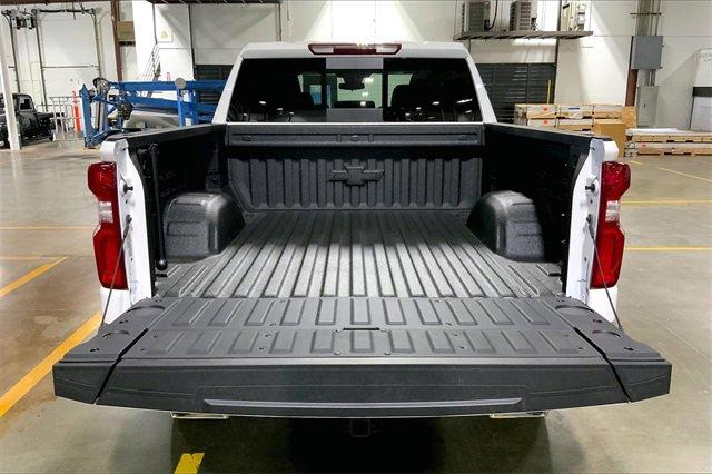 2025 Chevrolet Silverado 1500 Vehicle Photo in KANSAS CITY, MO 64114-4502