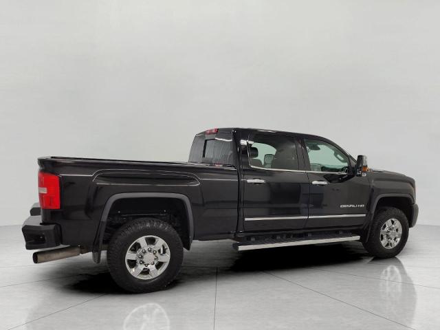 2017 GMC Sierra 3500 HD Vehicle Photo in NEENAH, WI 54956-2243