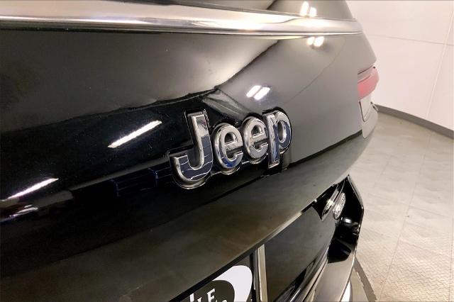 2021 Jeep Grand Cherokee L Vehicle Photo in Kansas City, MO 64114