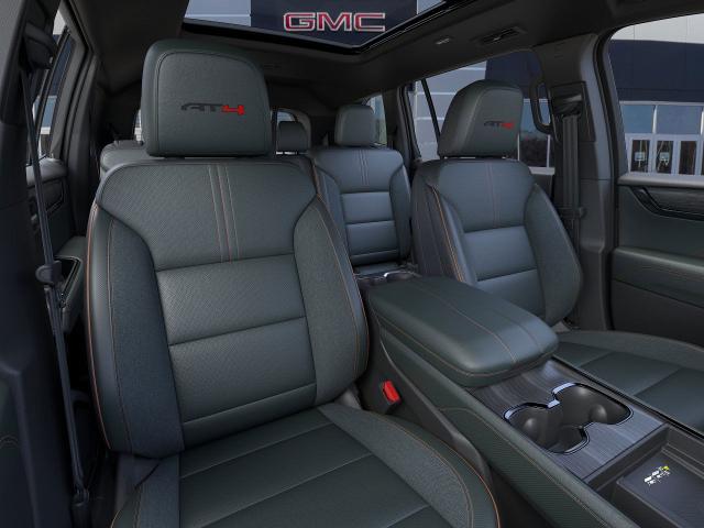 2025 GMC Acadia Vehicle Photo in DANBURY, CT 06810-5034