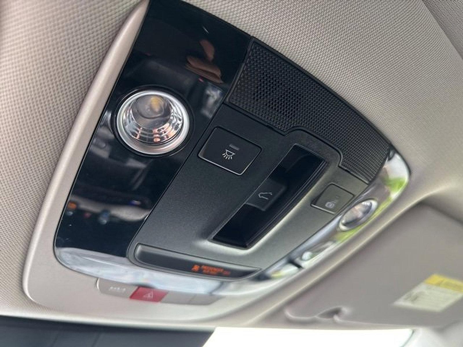 2024 Kia Sportage Hybrid Vehicle Photo in Trevose, PA 19053