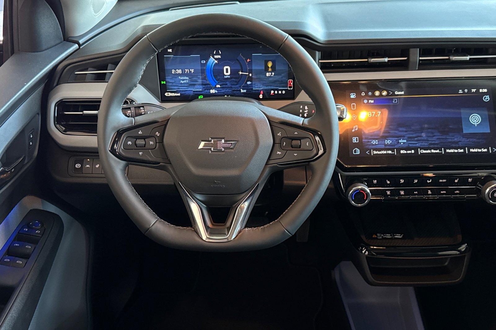 2027 Chevrolet Bolt RS - Photo 14