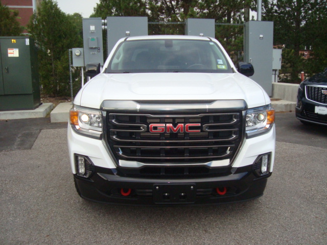 Used 2022 GMC Canyon AT4 with VIN 1GTG6FEN7N1198937 for sale in Portsmouth, NH