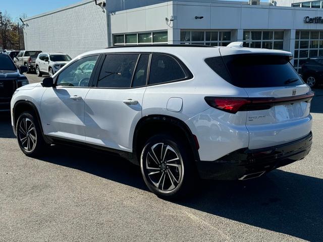 2025 Buick Enclave Vehicle Photo in LOWELL, MA 01852-4336