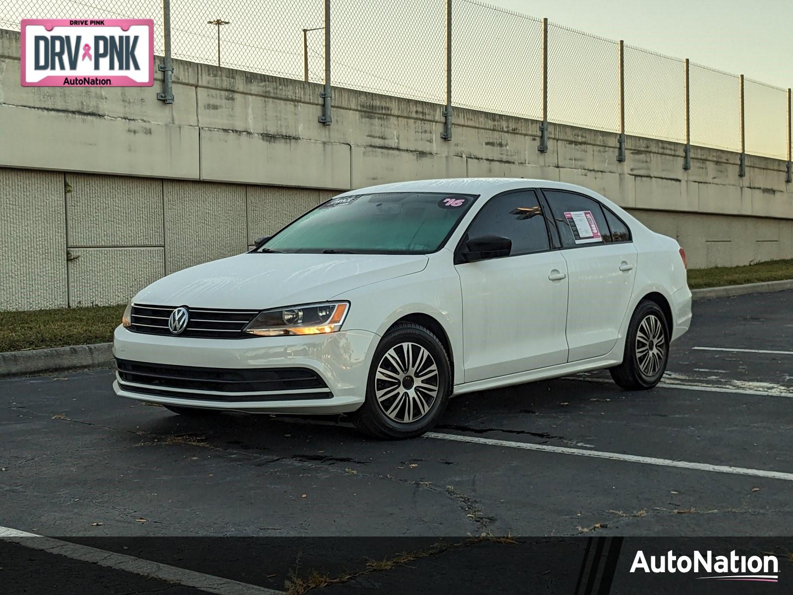 2016 Volkswagen Jetta Sedan Vehicle Photo in Sanford, FL 32771