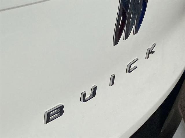 2025 Buick Envista Vehicle Photo in GOODYEAR, AZ 85338-1310