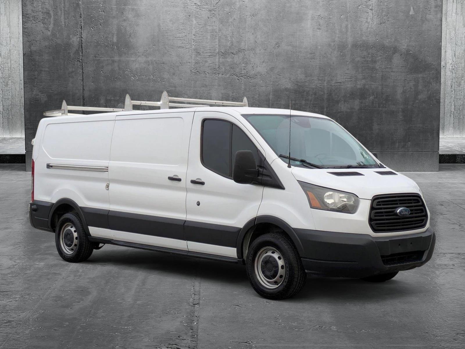 2017 Ford Transit Van Vehicle Photo in CLEARWATER, FL 33764-7163