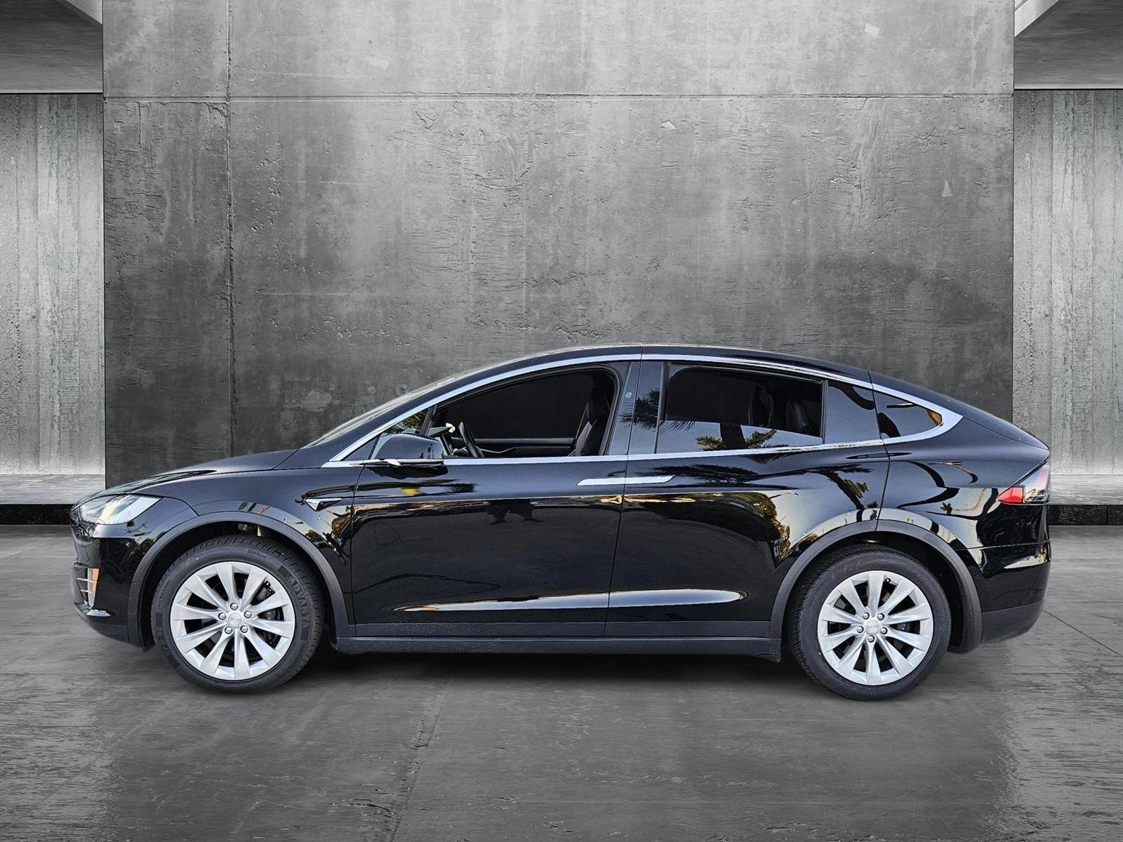 2021 Tesla Model X Vehicle Photo in Fort Lauderdale, FL 33316