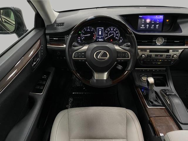 2018 Lexus ES 350 Vehicle Photo in Appleton, WI 54913