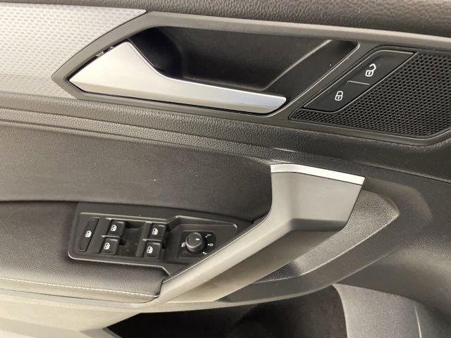 2023 Volkswagen Tiguan Vehicle Photo in PHOENIX, AZ 85014-3381