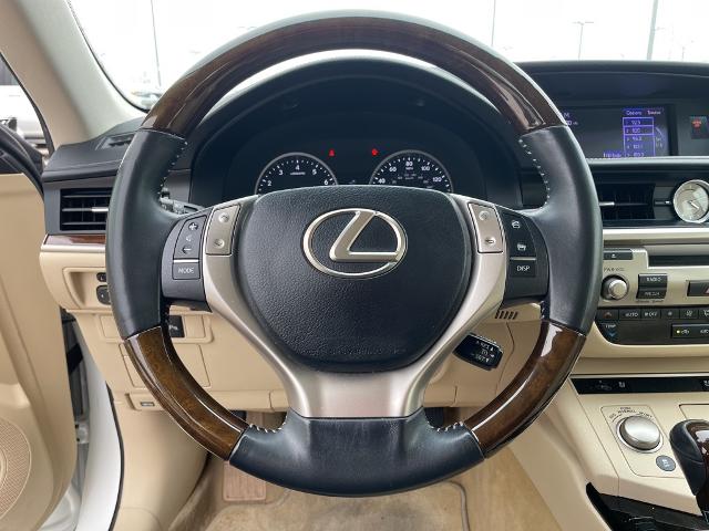 2014 Lexus ES 350 Vehicle Photo in Grapevine, TX 76051