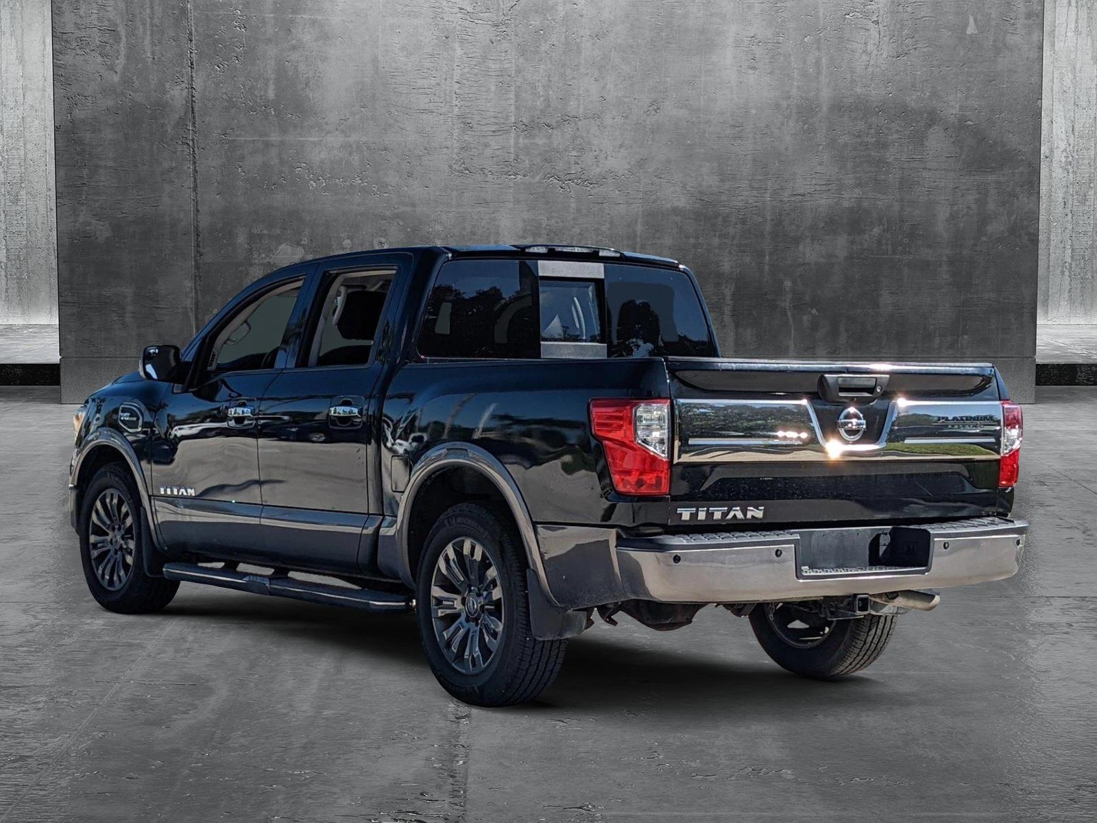 2017 Nissan Titan Vehicle Photo in Davie, FL 33331