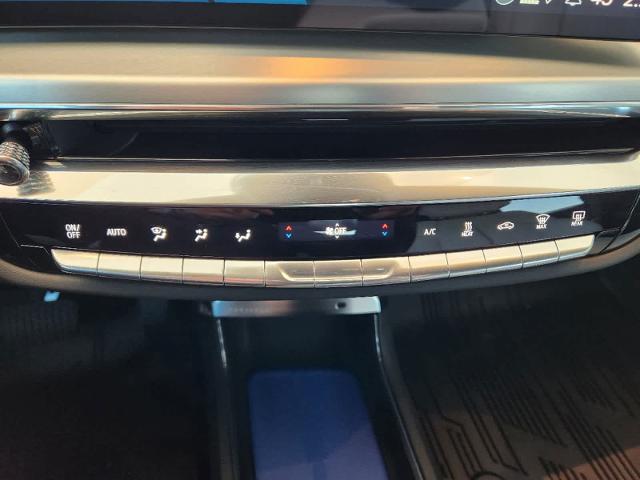 2025 Cadillac LYRIQ Vehicle Photo in Grapevine, TX 76051