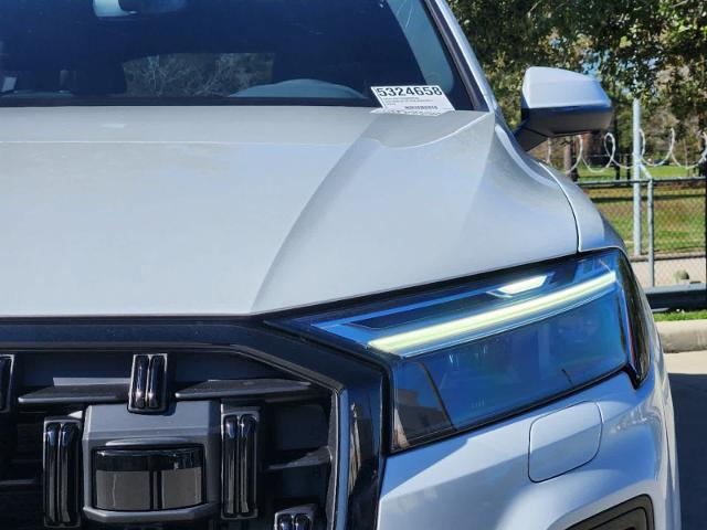 2025 Audi Q7 Vehicle Photo in HOUSTON, TX 77090