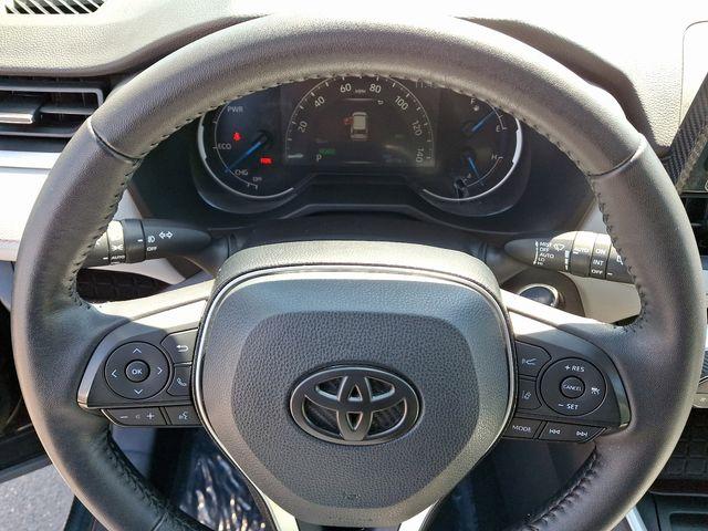 2021 Toyota RAV4 Hybrid Vehicle Photo in DANBURY, CT 06810-5034
