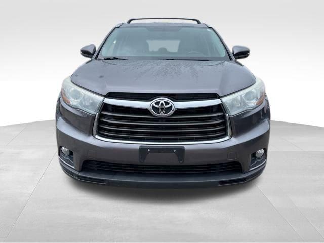 2015 Toyota Highlander Vehicle Photo in MEDINA, OH 44256-9631