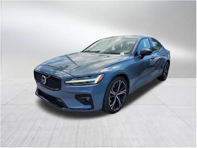 Used 2024 Volvo S60 Core with VIN 7JRL12TKXRG324324 for sale in Miami, FL