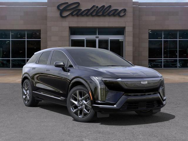2025 Cadillac OPTIQ Vehicle Photo in KANSAS CITY, MO 64114-4545