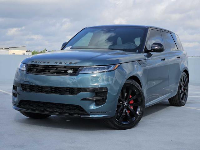 2025 Range Rover Sport Vehicle Photo in AUSTIN, TX 78717