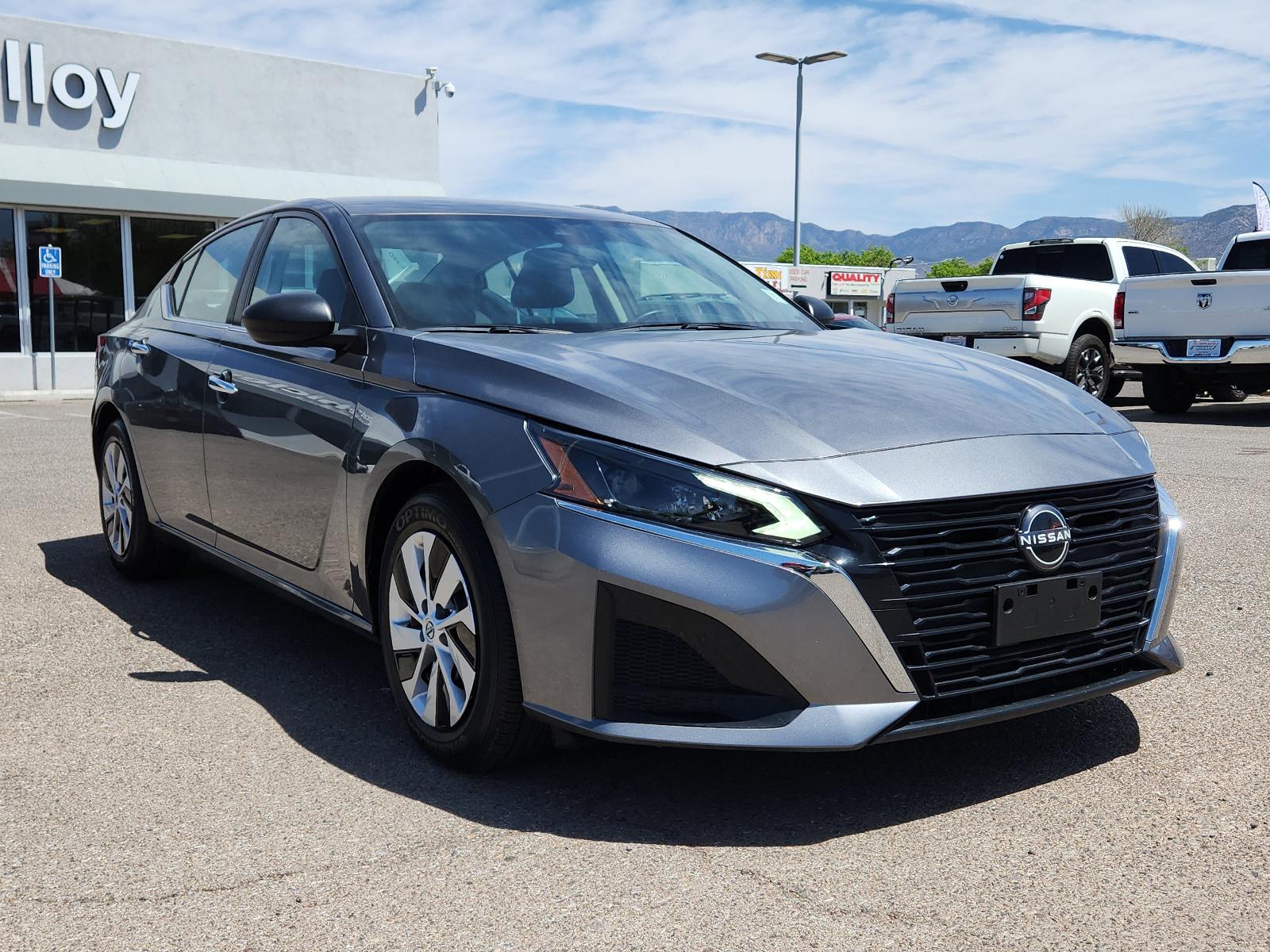 2024 Nissan Altima Vehicle Photo in Albuquerque, NM 87110