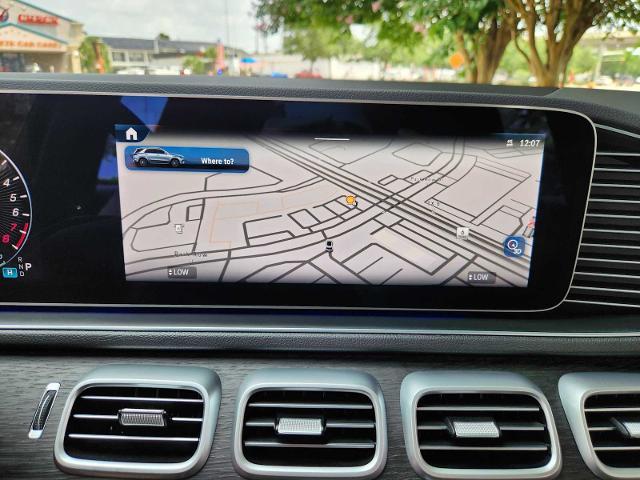 2025 Mercedes-Benz GLE Vehicle Photo in HOUSTON, TX 77079