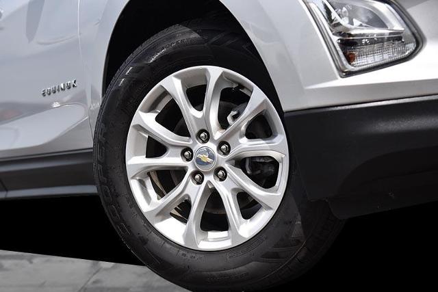 2020 Chevrolet Equinox Vehicle Photo in Ballwin, MO 63011
