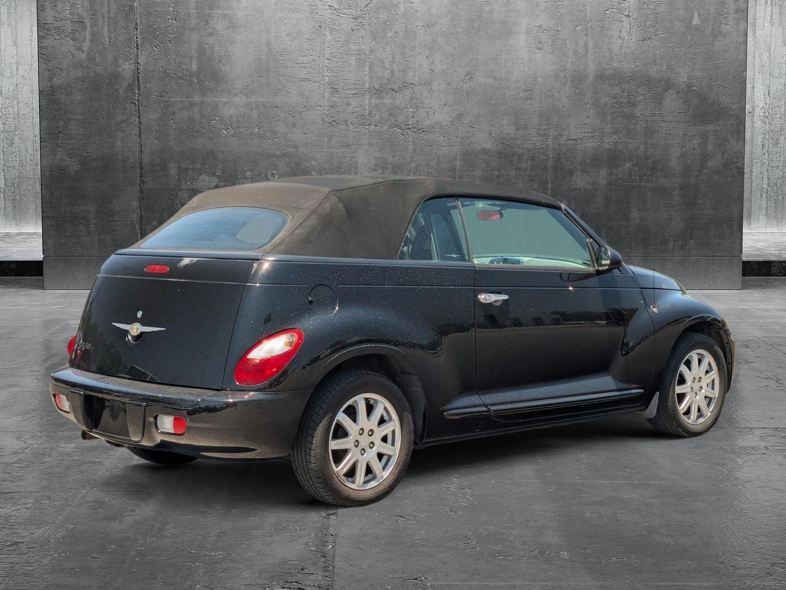 2007 Chrysler PT Cruiser Vehicle Photo in St. Petersburg, FL 33713