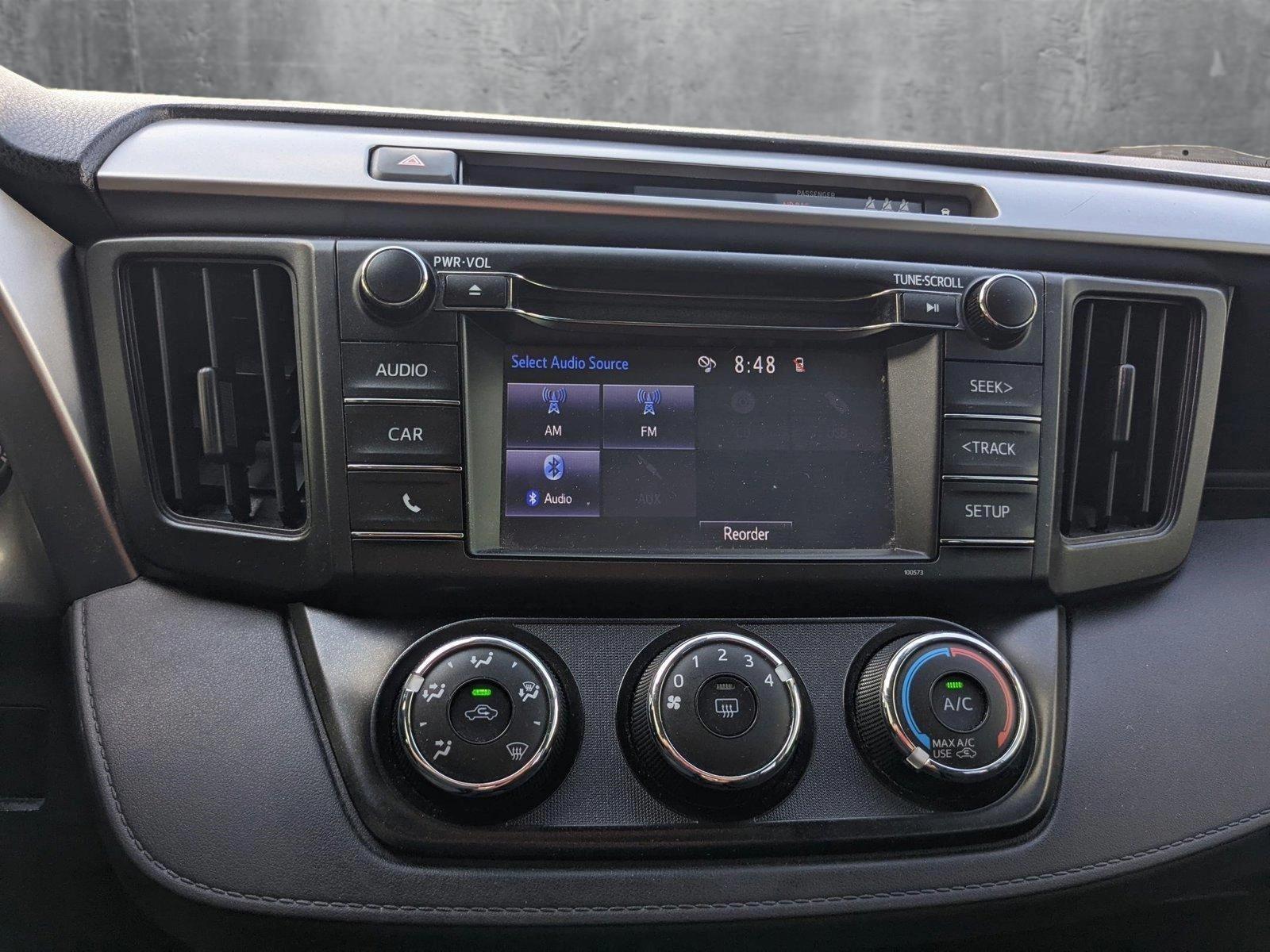 2018 Toyota RAV4 Vehicle Photo in Davie, FL 33331