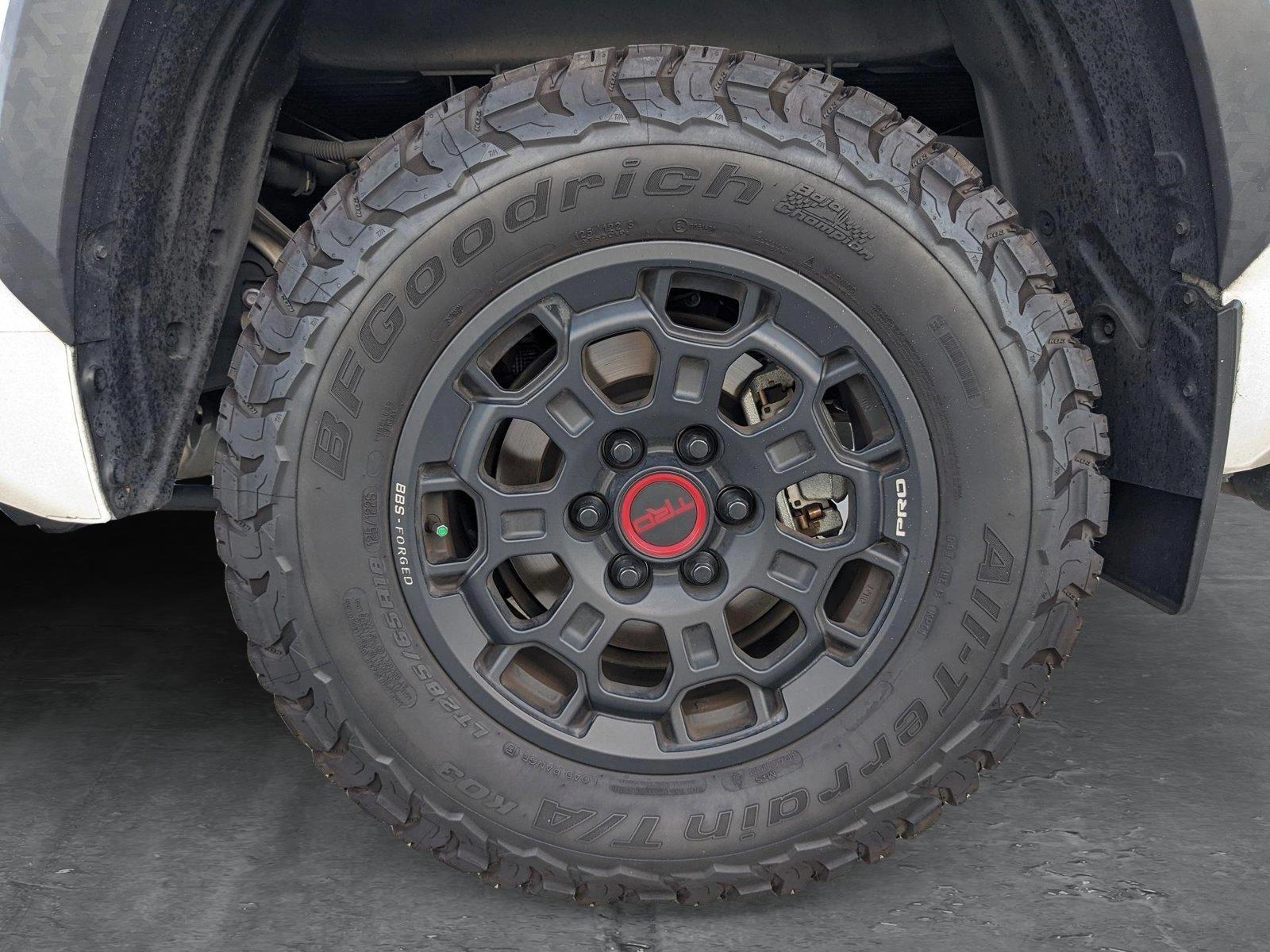 2024 Toyota Tundra 4WD Vehicle Photo in Davie, FL 33331