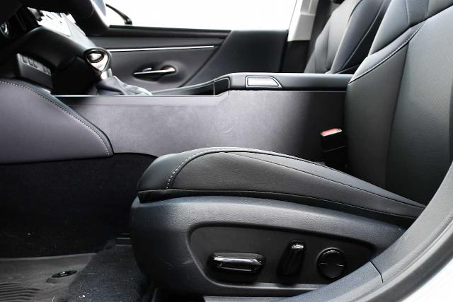2025 Lexus ES 350 Vehicle Photo in DALLAS, TX 75235