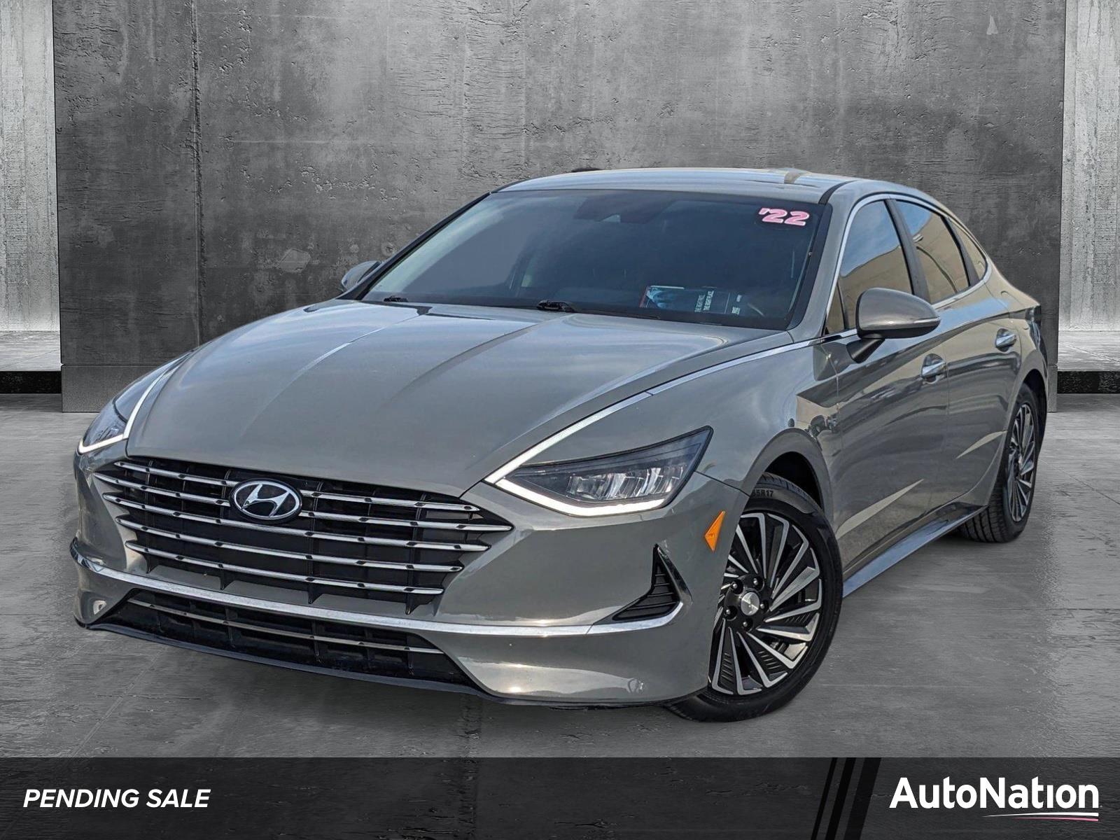 2022 Hyundai Sonata Hybrid Vehicle Photo in MIAMI, FL 33172-3015