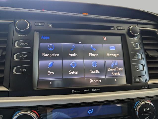 2019 Toyota Highlander Vehicle Photo in Oshkosh, WI 54901