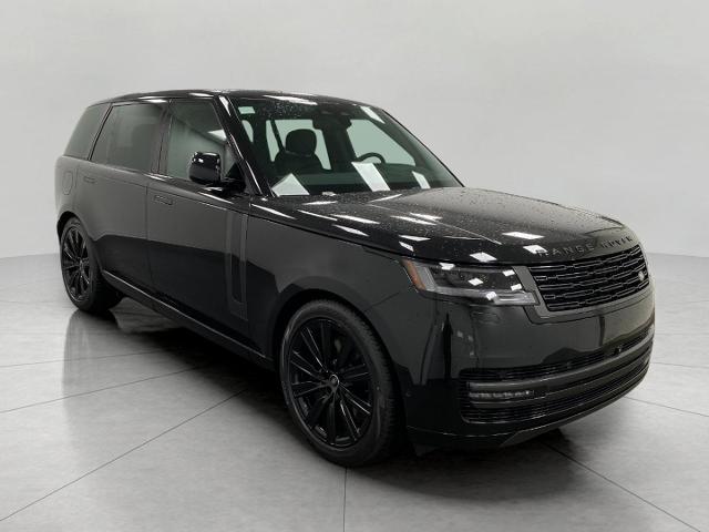 2025 Range Rover Vehicle Photo in Appleton, WI 54913