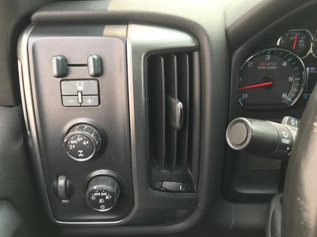 2015 Chevrolet Silverado 1500 Vehicle Photo in GREEN BAY, WI 54303-3330