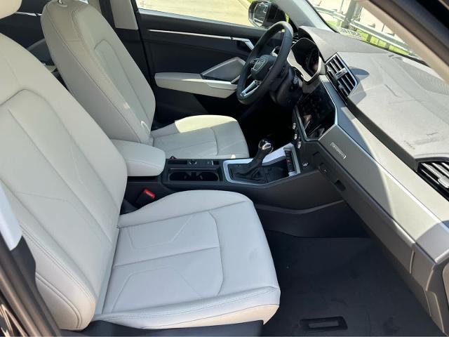 2025 Audi Q3 Vehicle Photo in HOUSTON, TX 77090