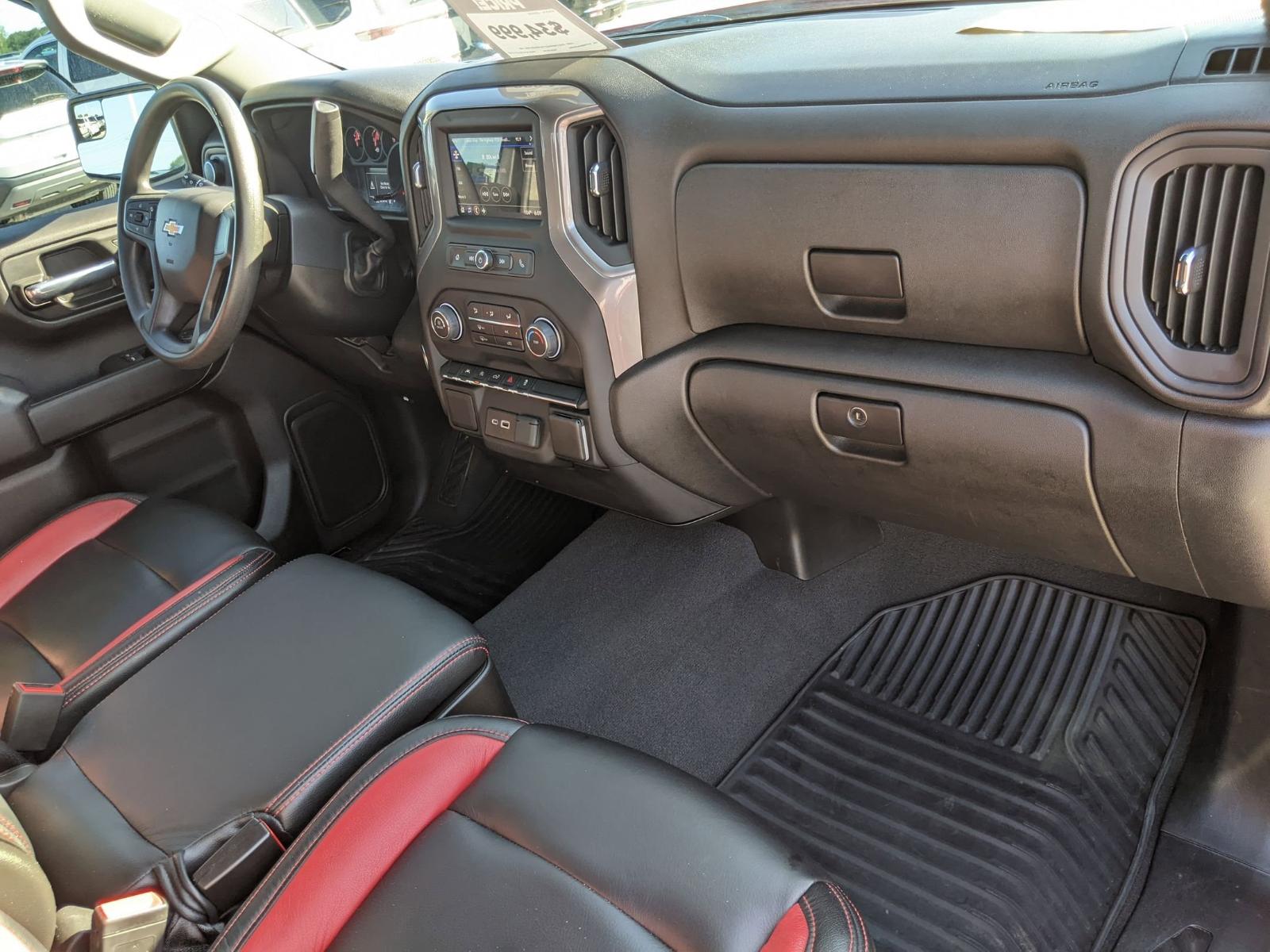 2022 Chevrolet Silverado 1500 Vehicle Photo in Seguin, TX 78155