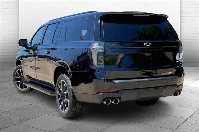 2025 Chevrolet Suburban Vehicle Photo in KANSAS CITY, MO 64114-4502