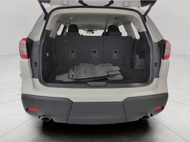 2024 Subaru Ascent Vehicle Photo in Oshkosh, WI 54904