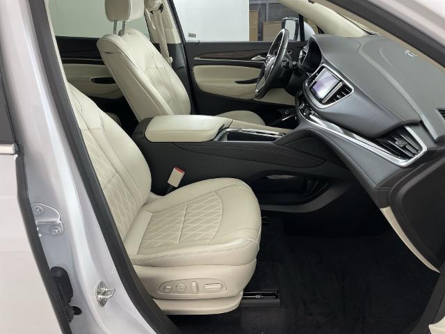 2024 Buick Enclave Vehicle Photo in GILBERT, AZ 85297-0402