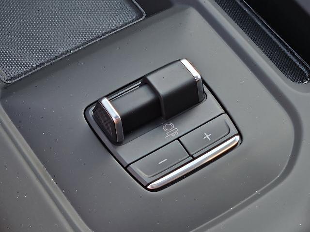 2025 GMC Sierra 2500 HD Vehicle Photo in TREVOSE, PA 19053-4984