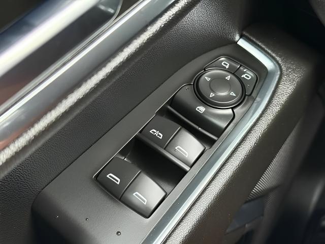 2024 GMC Sierra 1500 Vehicle Photo in APPLETON, WI 54914-8833