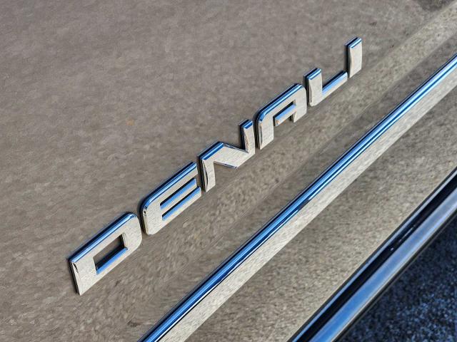 2019 GMC Yukon Vehicle Photo in DENTON, TX 76210-9321