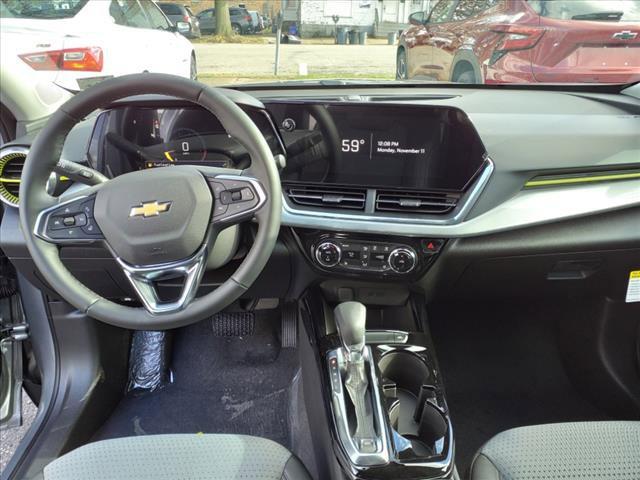 2025 Chevrolet Trax Vehicle Photo in INDIANA, PA 15701-1897