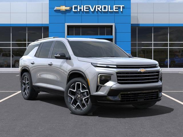 2025 Chevrolet Traverse Vehicle Photo in GREENACRES, FL 33463-3207