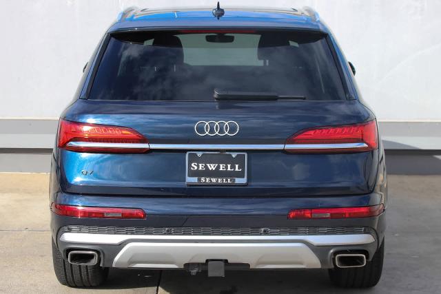 2025 Audi Q7 Vehicle Photo in SUGAR LAND, TX 77478