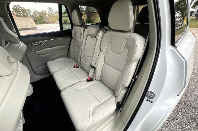 2025 Volvo XC90 Vehicle Photo in Houston, TX 77007